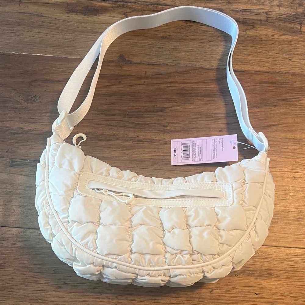 Wild Fable purse - Picture 1 of 4